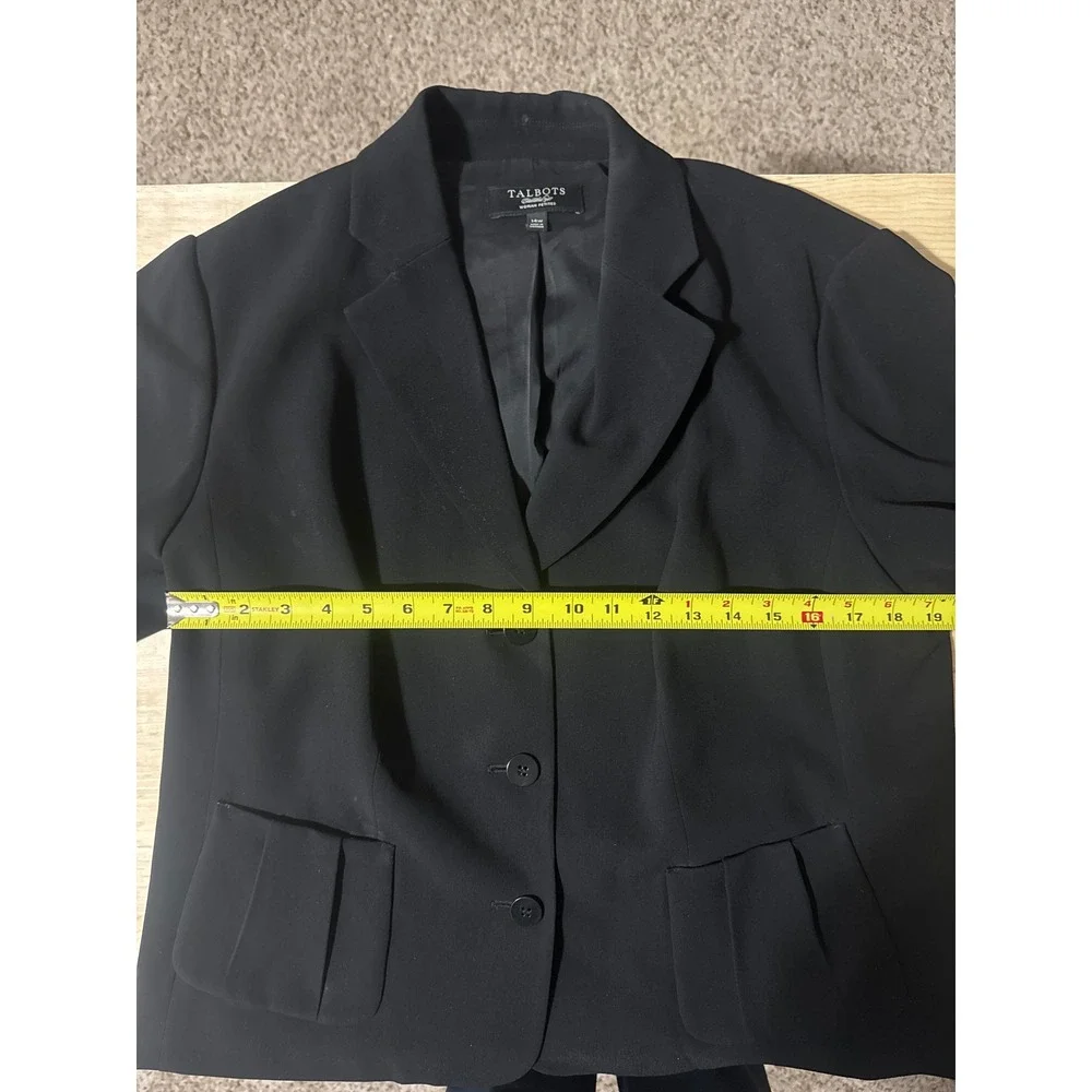 Talbots‎ Black 3-Button Blazer Jacket Women Petites 14W Pleated Pockets Workwear